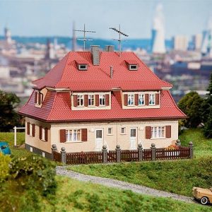 1/87 2-ONDER-1 KAP WONINGEN