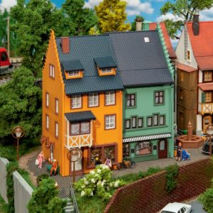 1/87 2 HOEKWONINGEN STADJE