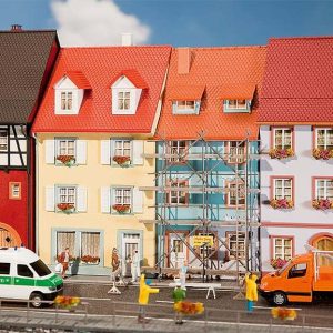 1/87 2 STADWONINGEN MET SCHILDERSSTEIGER