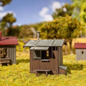 1/87 BAANHUISJE/MATERIAALSCHUURTJE