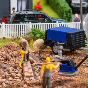 1/87 BOUWVAKKER MET COMPRESSOR (03/25)*