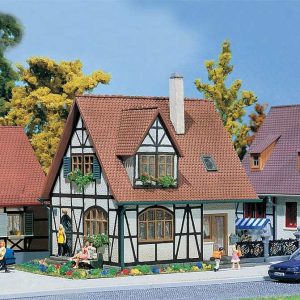 1/87 EENGEZINSWONING