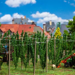 1/87 HOPVELD MET STOKKEN