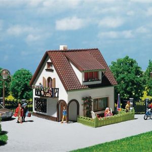 1/87 HUIS MET DAKKAPEL