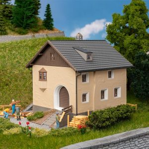 1/87 KLEIN HUIS IN STIJL VAN ENGADIN