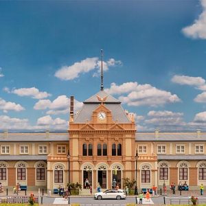 1/87 CENTRAAL STATION NEUSTADT/WEINSTRABE