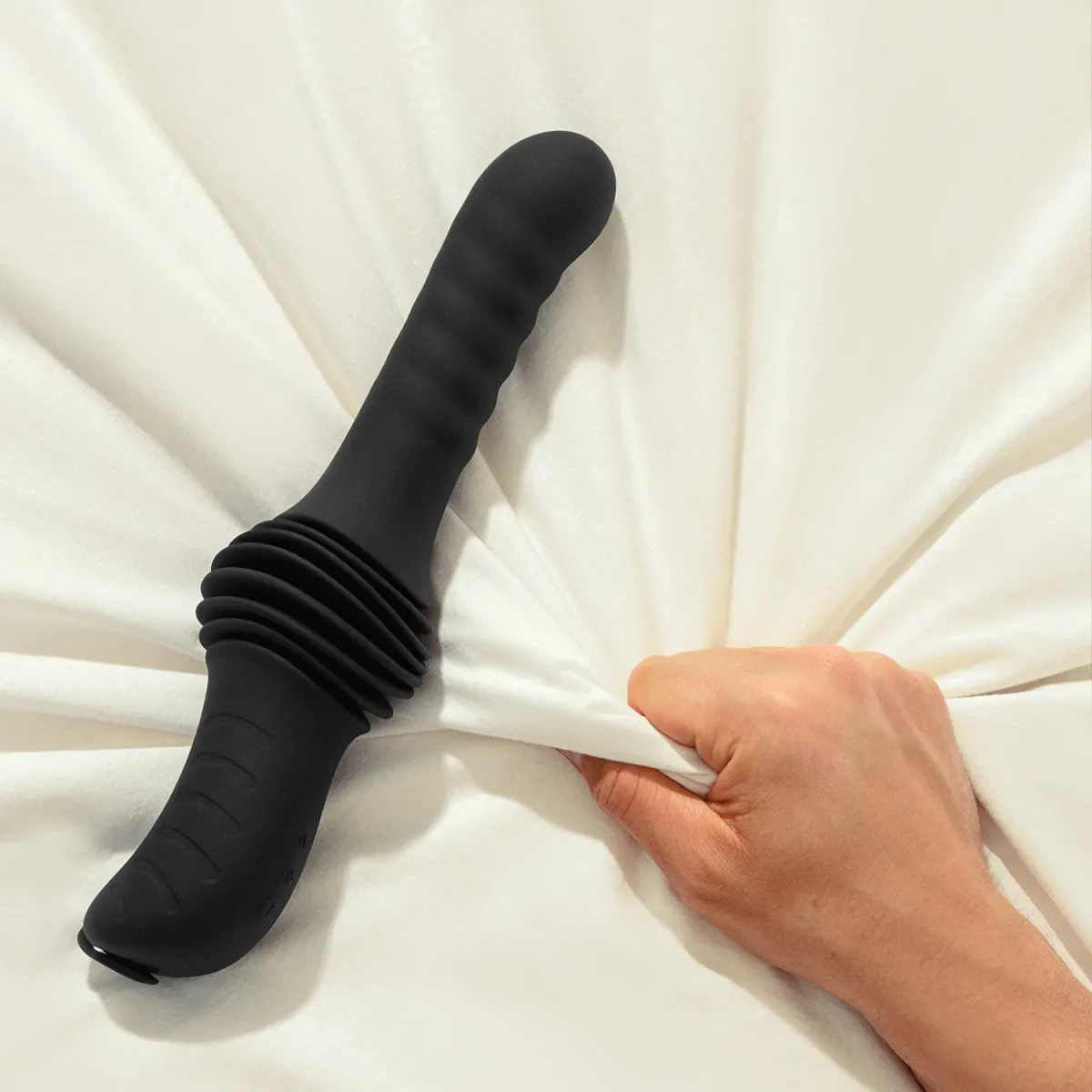 Dorcel - Deep Orgasm - Thrusting Vibrator - Zwart