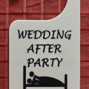 Deurhanger - Wedding after party